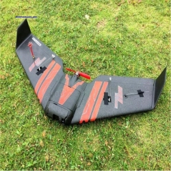 Reptile S800 SKY SHADOW 820mm FPV EPP Flying Wing Racer PNP With FPV System